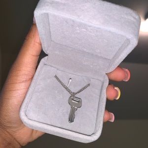 Silver Key Necklace Chain Jewelry.